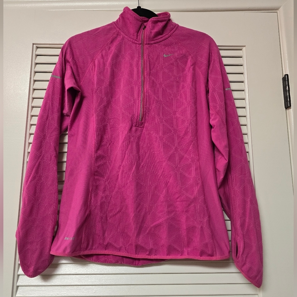 Nike - Dri Fit Athletic Activewear Jacket With Zipper/Pockets/Thumb Holes